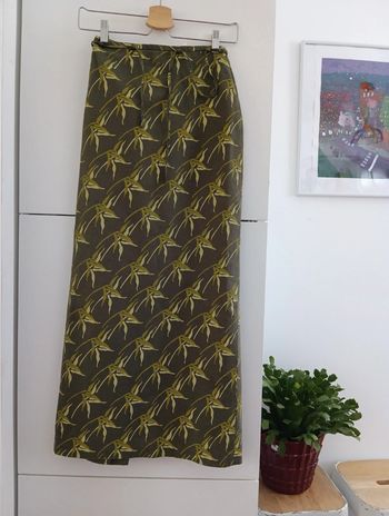 Jupe longue verte coupe droite