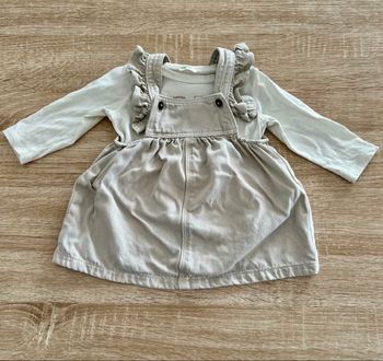 Ensemble bébé fille Benetton 68 cm (6-9 mois) robe salopette + t-shirt