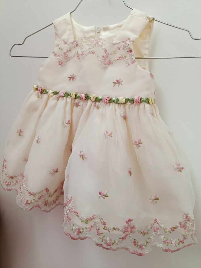 Robe princesse 9 mois - photo numéro 2