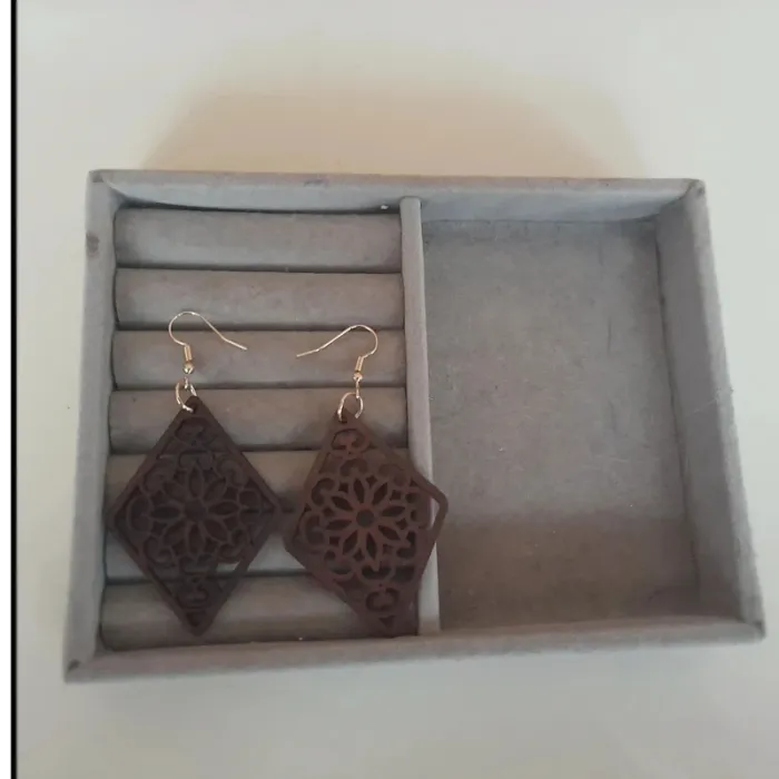 boucle d'oreille