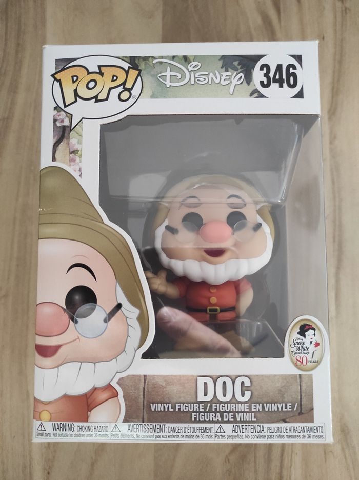 Figurine Funko pop Doc 346 ( Prof , Blanche Neige et les Sept Nains )