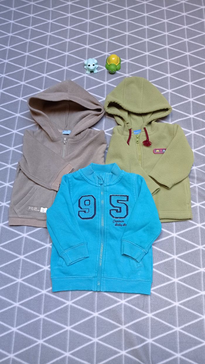 🦁Lot 3 vestes zippées, 6 mois