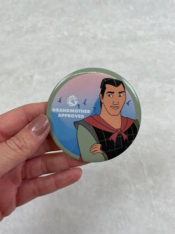 Badge Disney Store Japon Mulan Tokyo Disneyland
