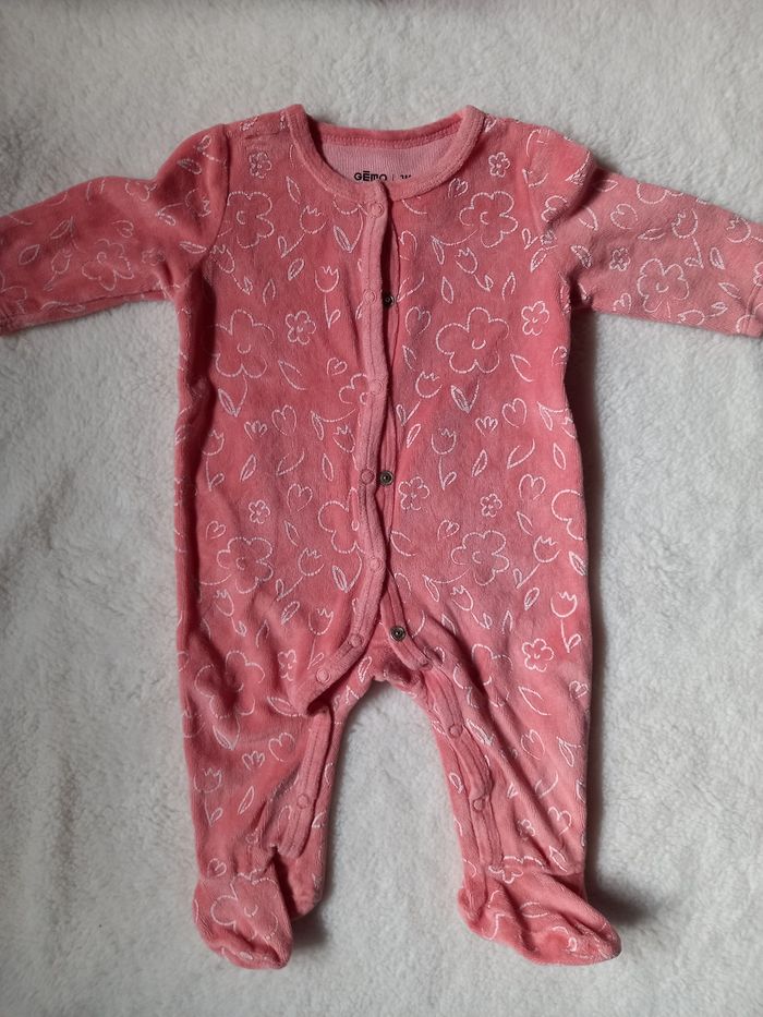 Lot de 10 pyjamas fille 3 mois hiver - photo numéro 3