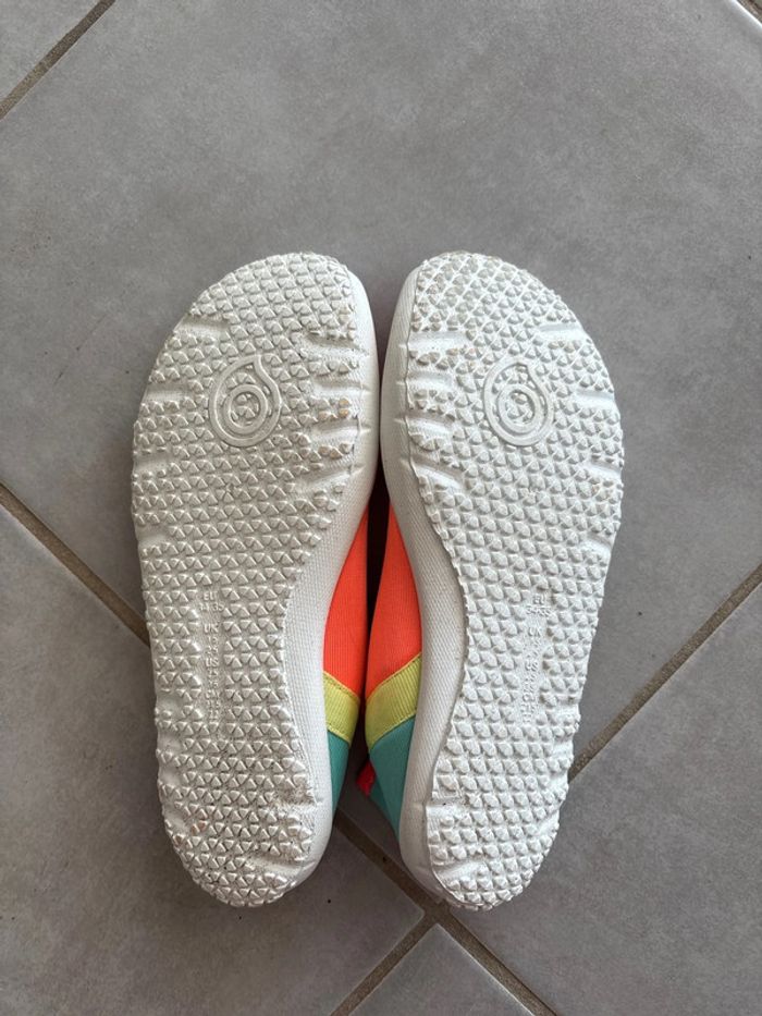 Chaussure de plage - photo numéro 2