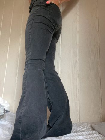 Pantalon Flared Kiabi