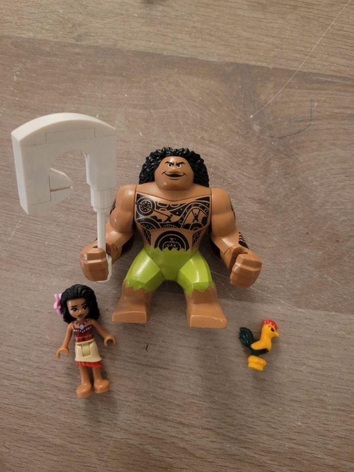 Lot de figurines lego vaiana
