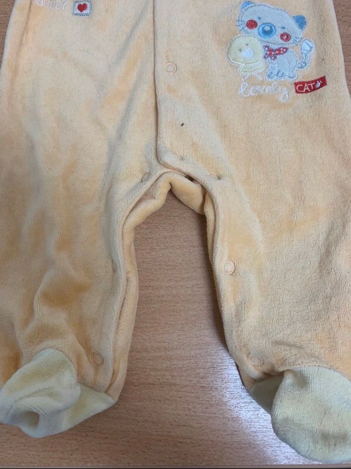 Pyjama bébé - 1 mois - photo numéro 4