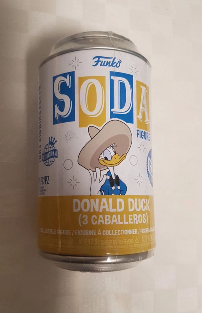disney funko pop soda Donald duck figure 3 caballeros