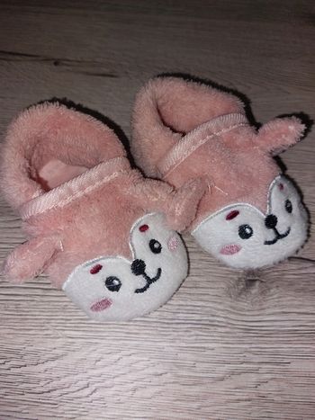 Pantoufle bébé T : 6/12 mois