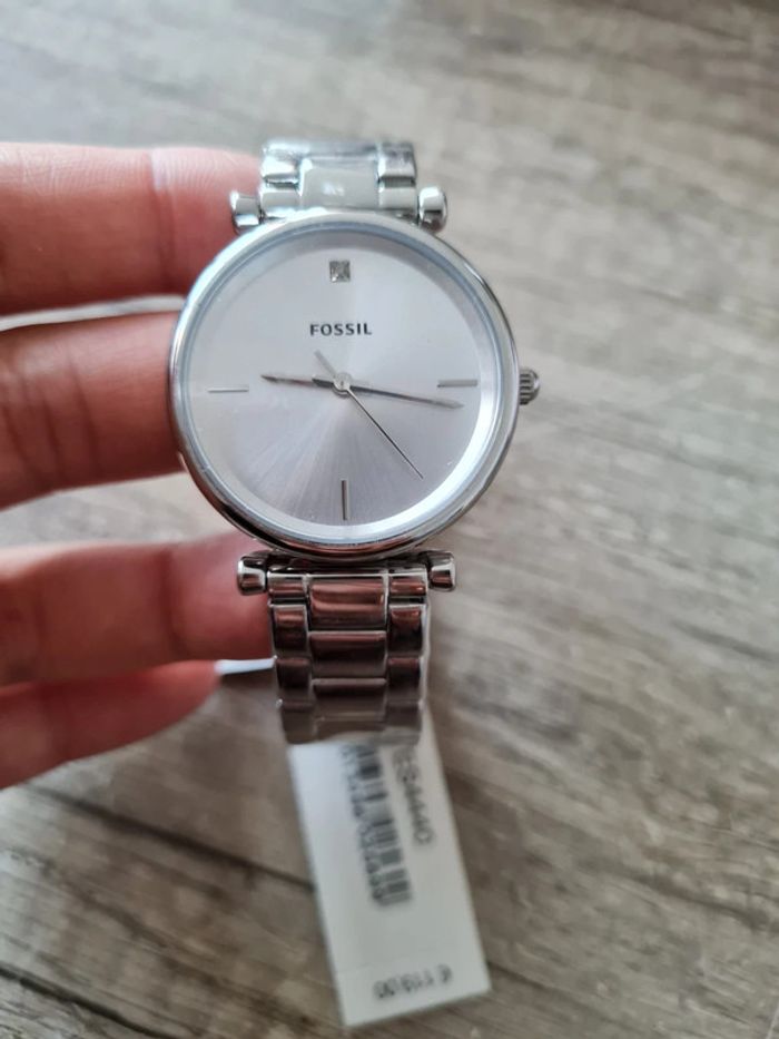 Montre Fossil neuve - photo numéro 2