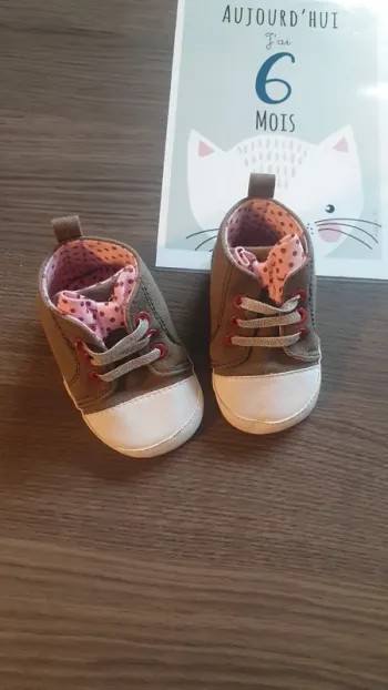 Chaussure souple 6-18 mois fille neuve gemo