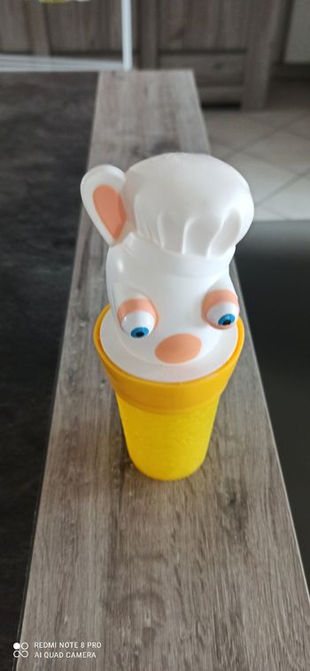 Gobelet presse agrumes