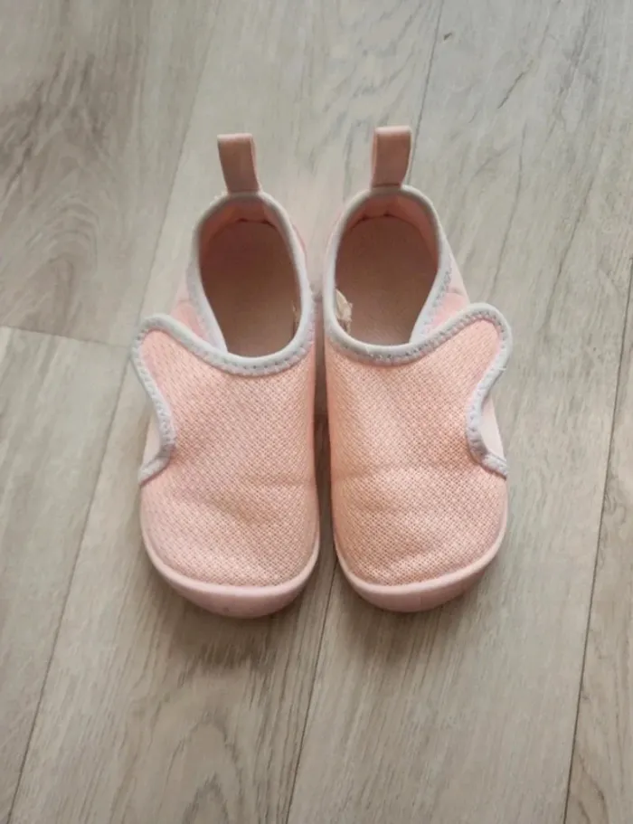 Chaussons de gym souple decathlon T24 - photo numéro 2