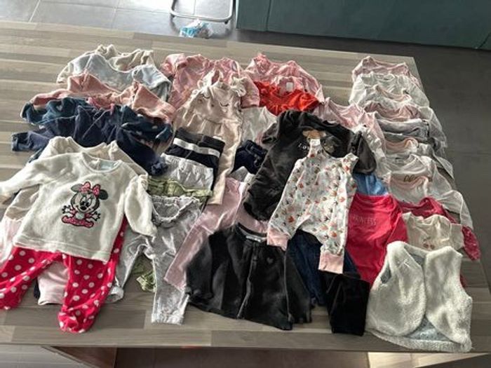 Lot fille 9 mois 41 pièces