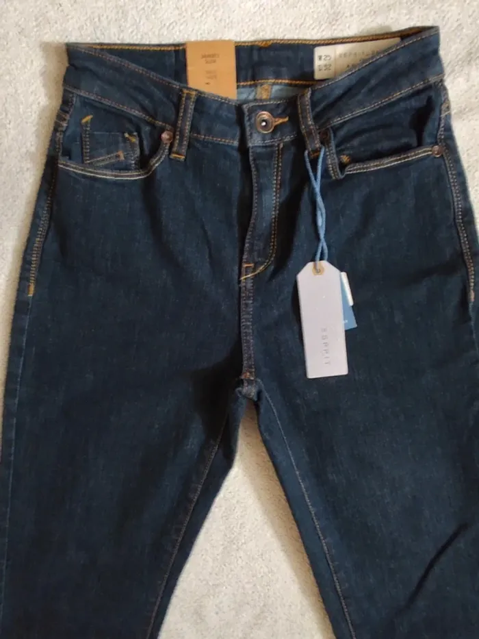 Jean Denim Esprit W25 L32 - photo numéro 2