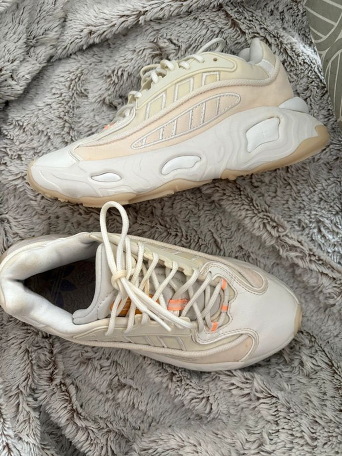 Adidas taille 38 2/3 - photo numéro 2