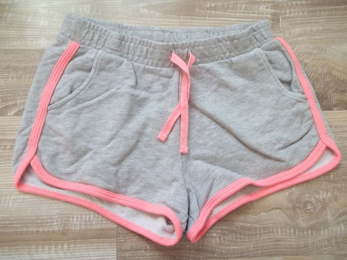 Short molleton gris Kiabi 12 ans