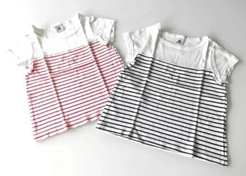 6 € Lot de deux t-shirts Petit Bateau 5 ans
