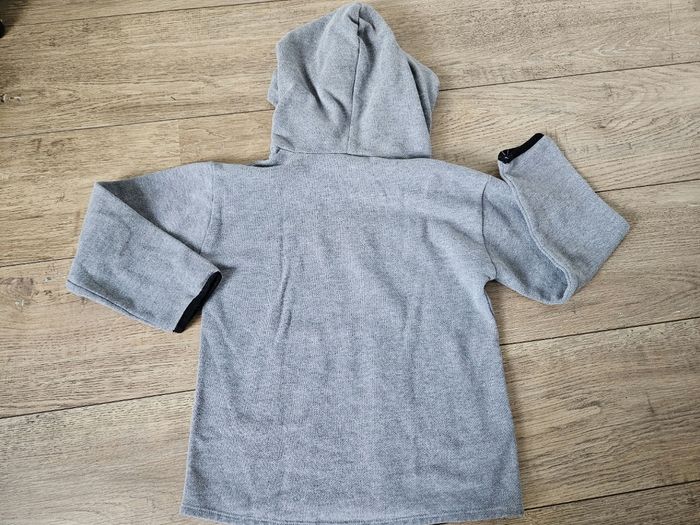Sweat à capuche fin gris Décathlon 6 ans - photo numéro 4