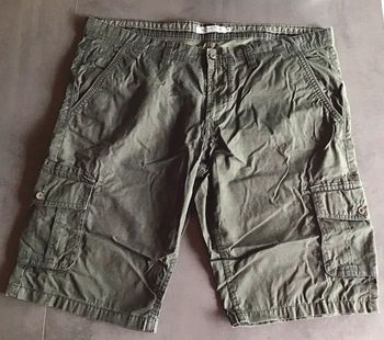 Bermuda taille 52