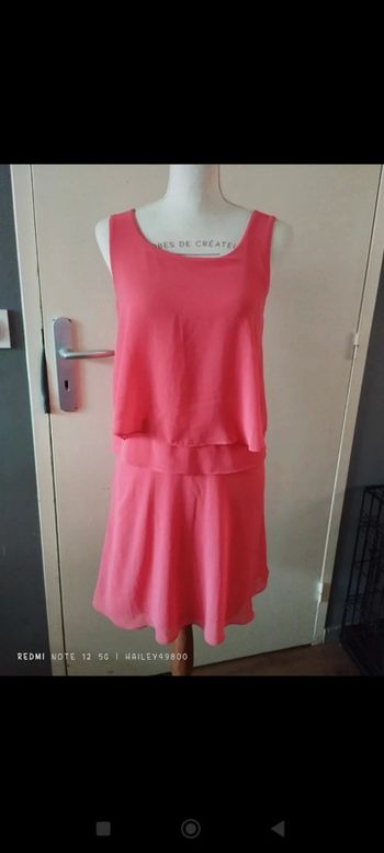 Jolie robe Naf Naf taille S