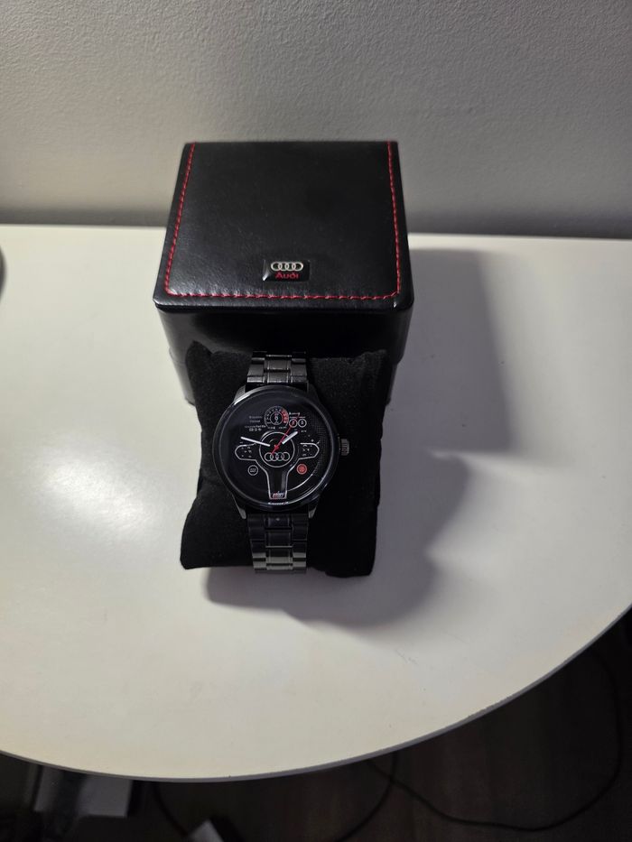 Montres hommes Audi