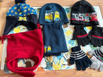 Lot bonnet /gants