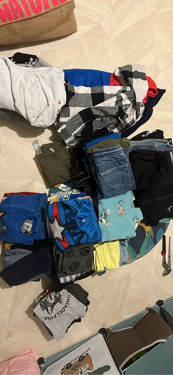 Lot garçon 3-4ans