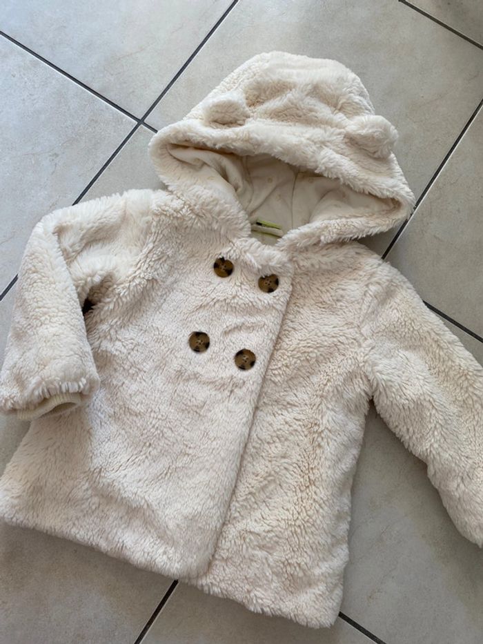 Veste fourrure crème fille 23 mois