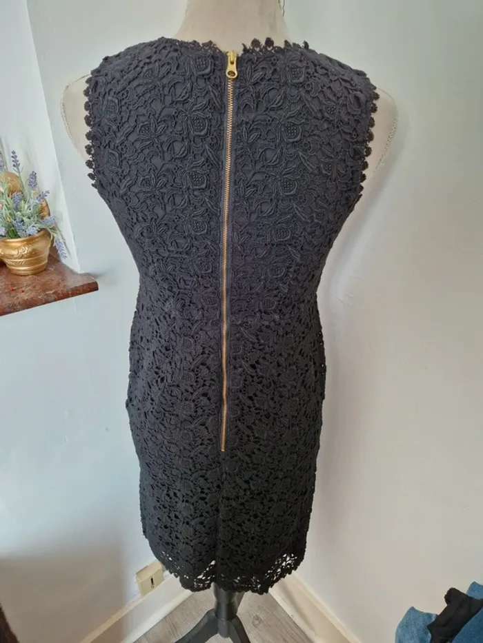 Robe Kookai noir broderie macramé taille 34 - photo numéro 3