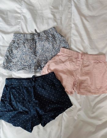 Lot de 3 shorts 🦄 18 mois 