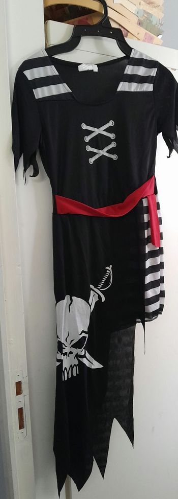 Déguisement robe de pirate 7-10ans