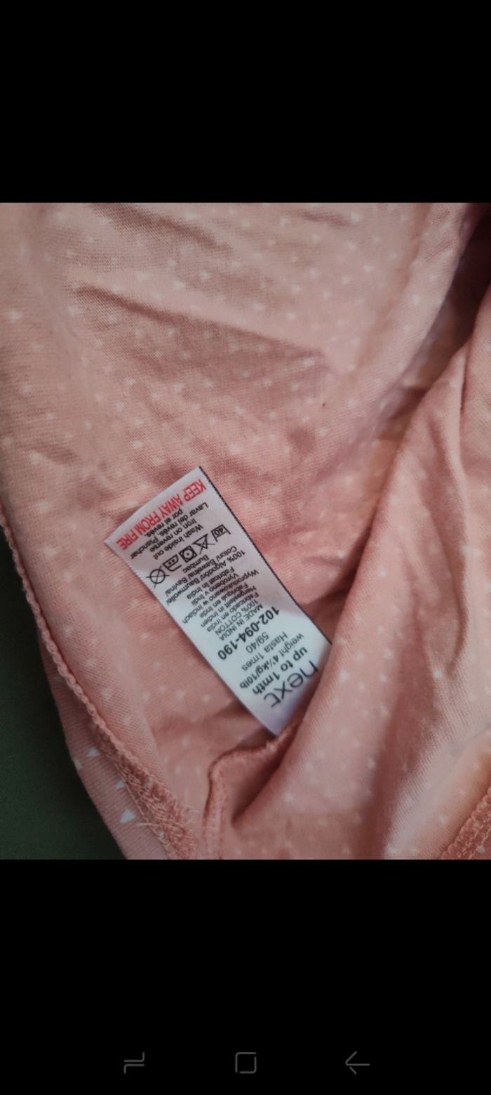 Robe 1 mois - photo numéro 3