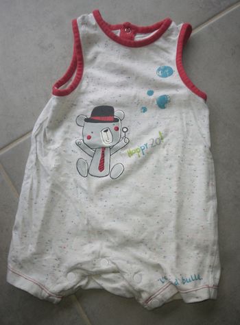 Barboteuse 9mois en TBE