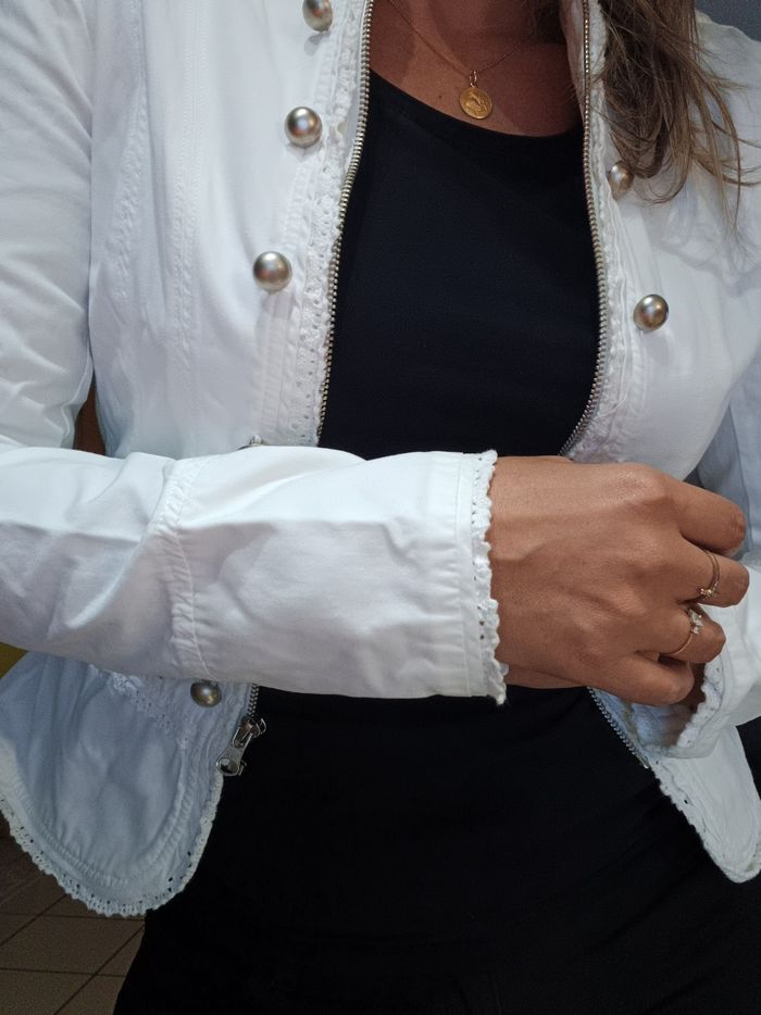 Veste blanche - photo numéro 8