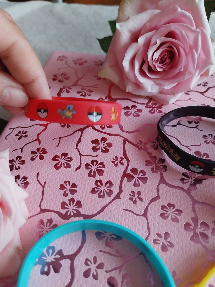 Bracelets en silicone pokemon 1e50 pour 1 - photo numéro 5