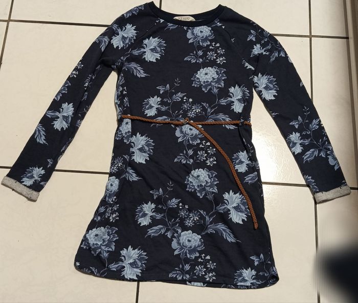 Lot robe hiver 12 ans - photo numéro 2