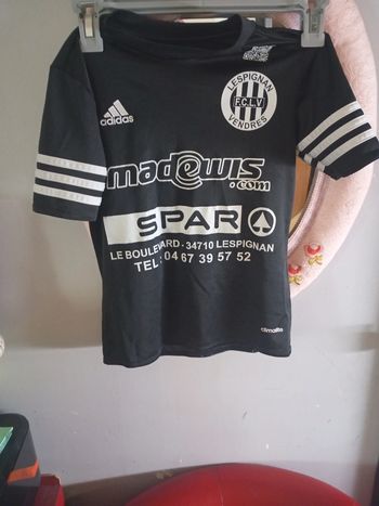 T short adidas 8 ans