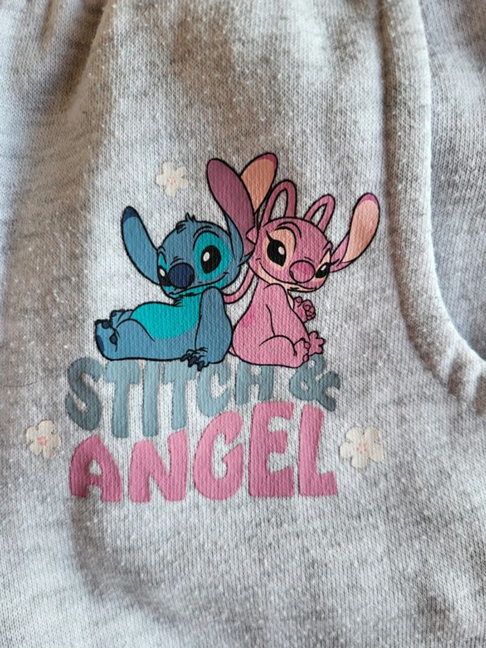 Ensemble jogging Stitch Disney en très bon état - photo numéro 3