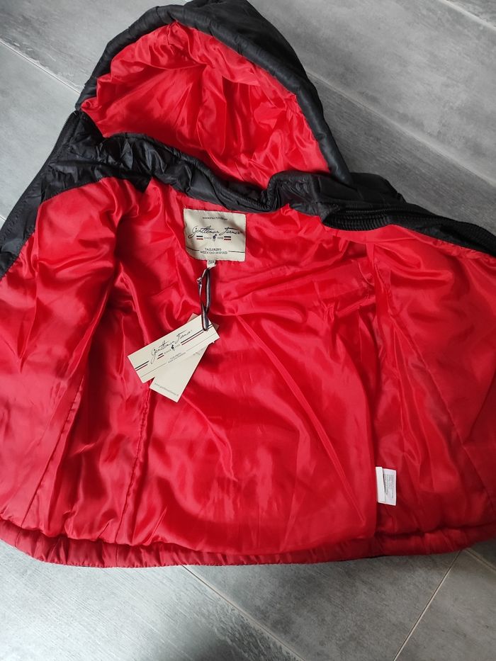 Manteau en 8 ans - photo numéro 2