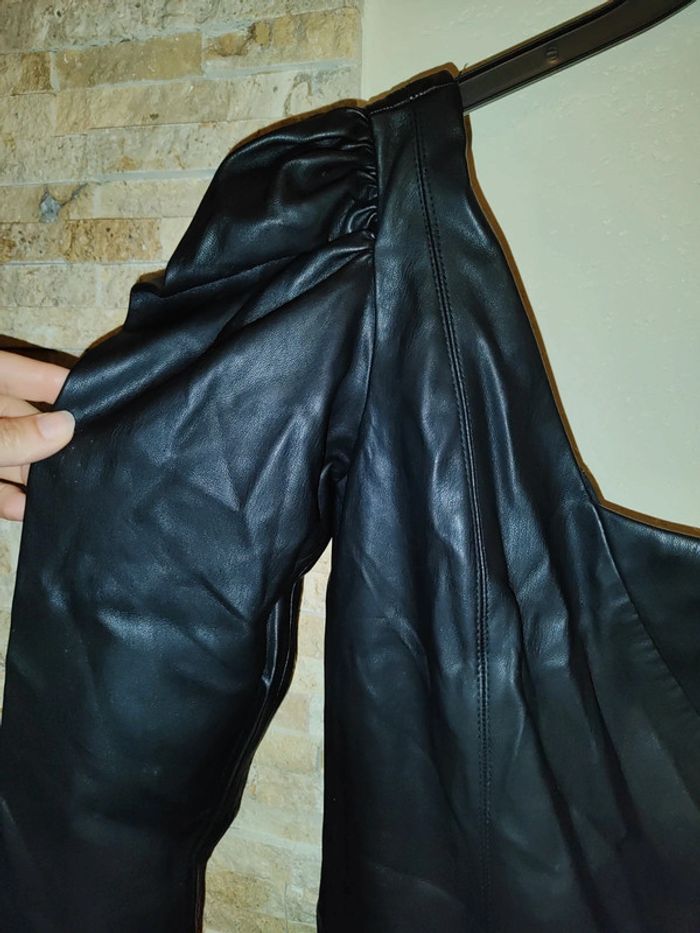 Robe simili cuir Zara taille S - photo numéro 2