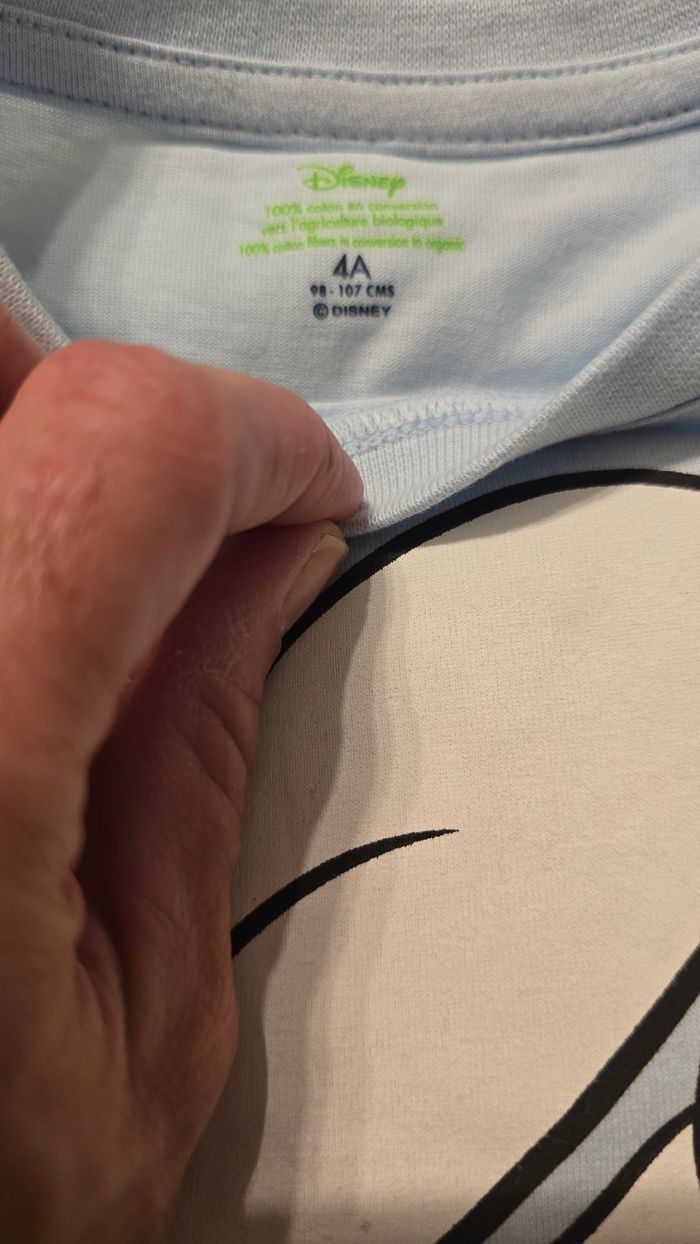 NEUFS (NON PORTÉS) 🏷💙😍🤩 Teeshirt mc et short 4 ans garçon 🤩😍💙🏷 - photo numéro 4