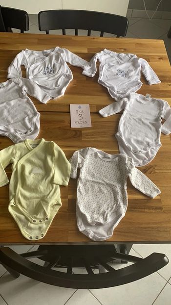 Lot de 6 bodys manches longues