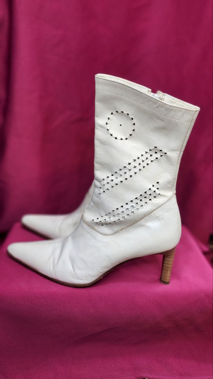 Bottes Vintage Italiennes Volpino en Cuir Blanc – Élégance Rétro Rare et Intemporelle