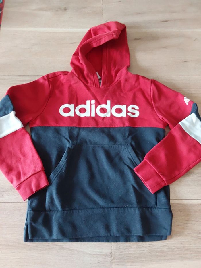 Pull à capuche
