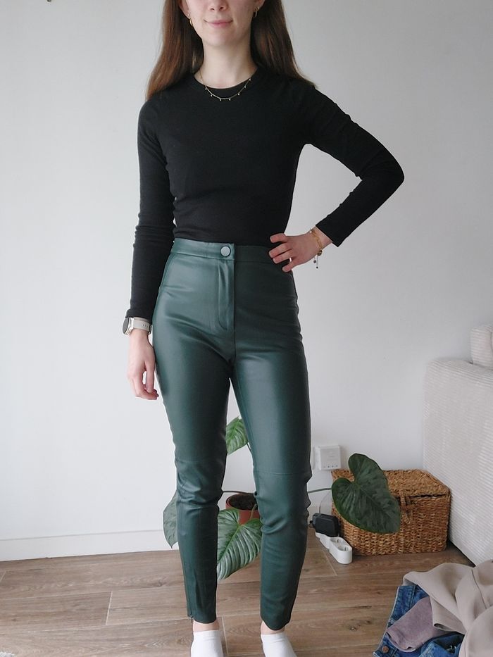 Pantalon simili cuir