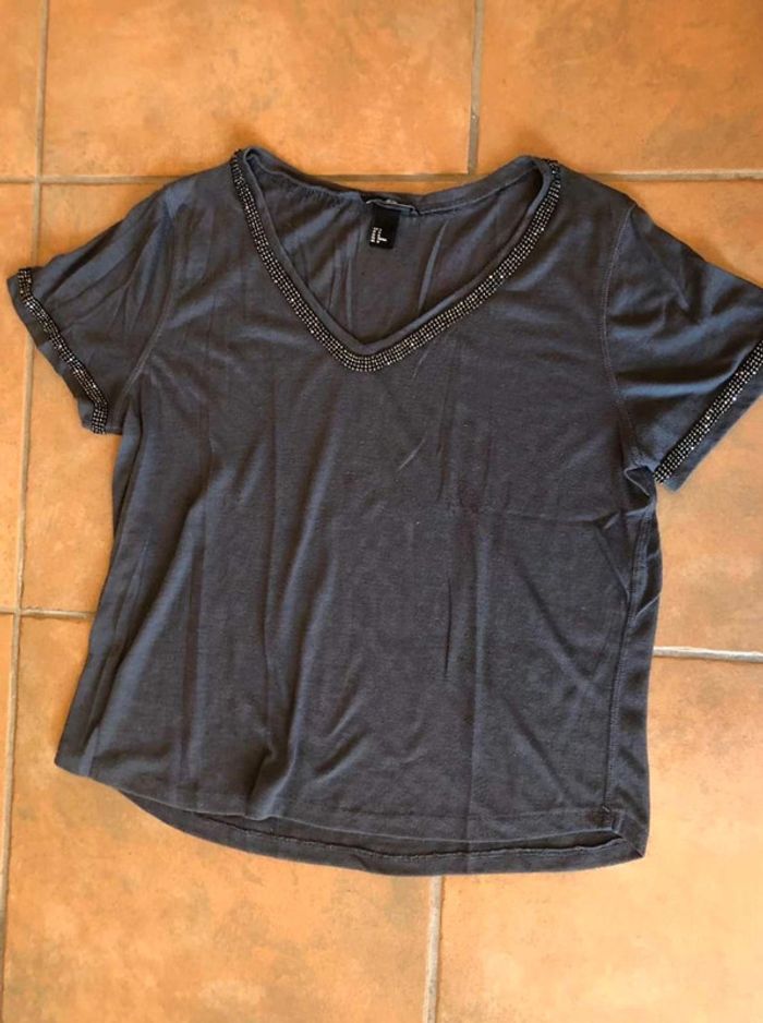 Tee shirt H&M (M) très bon état
