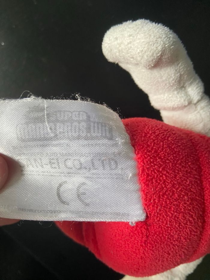 Peluche Mario - photo numéro 4