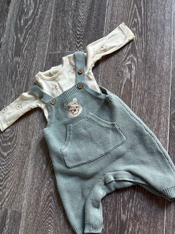 Salopette avec body  Winnie 1 mois